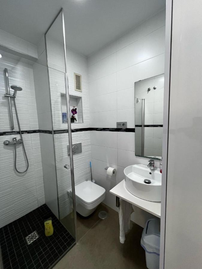 Modern Apartment In La Nogalera Torremolinos Exterior photo